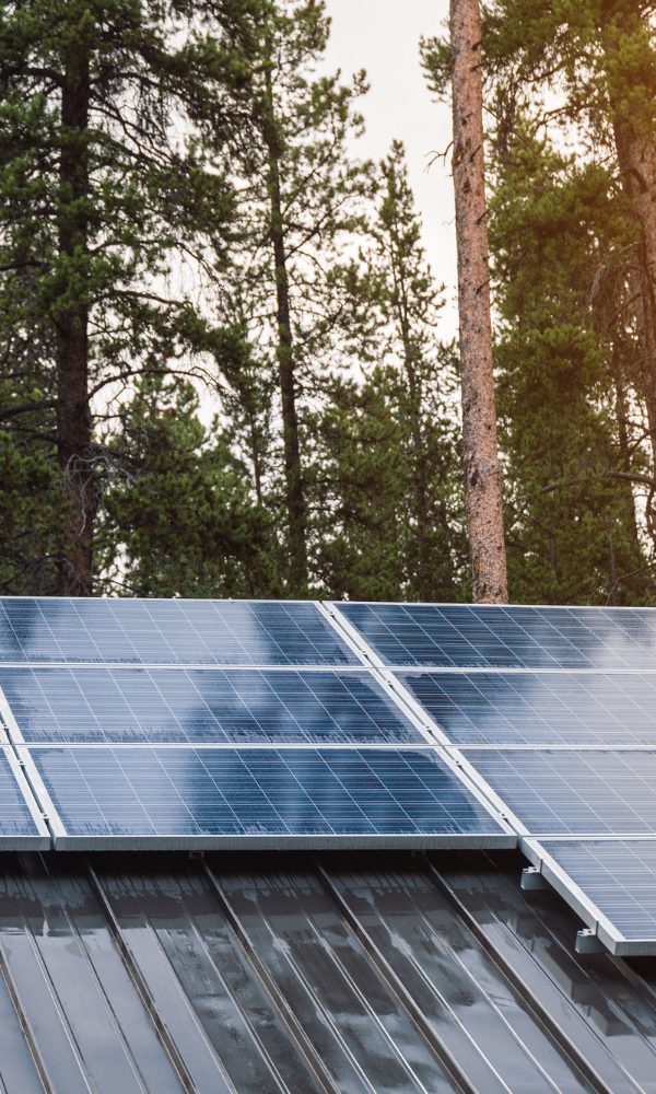Panneaux photovoltaïques installés sur une maison